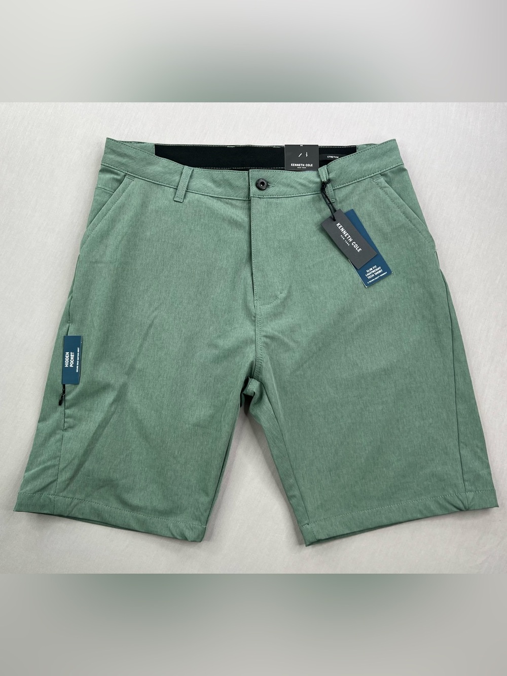 KENNETH COLE MENS SLIM FIT LIGHT WEIGHT 9.5” TECH SHORTS AGAVE GREEN HEATHER